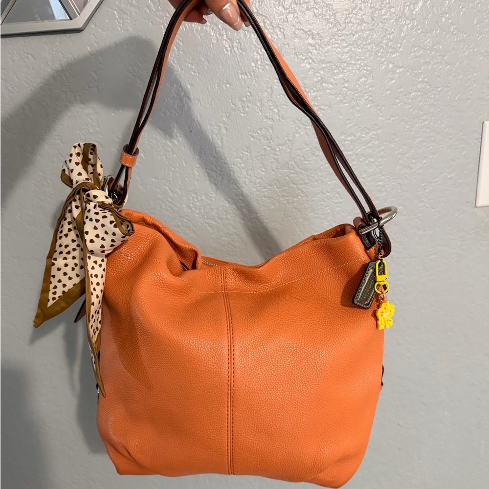 SOLD Coach Orange Pebbled Leather Zipper Closure Shoulder Bag Y2K